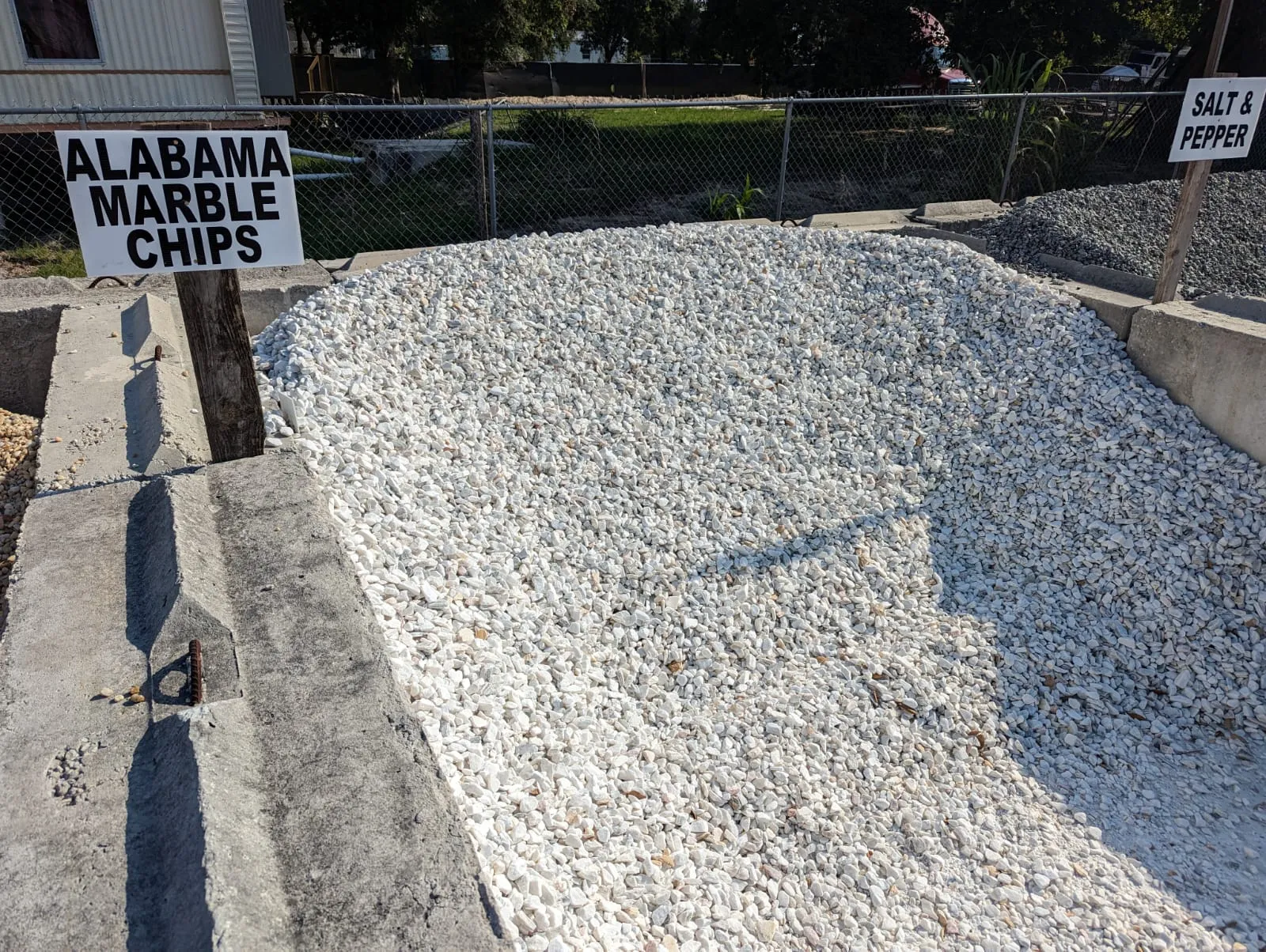 White Marble Rock 1 1/2 - Image 2